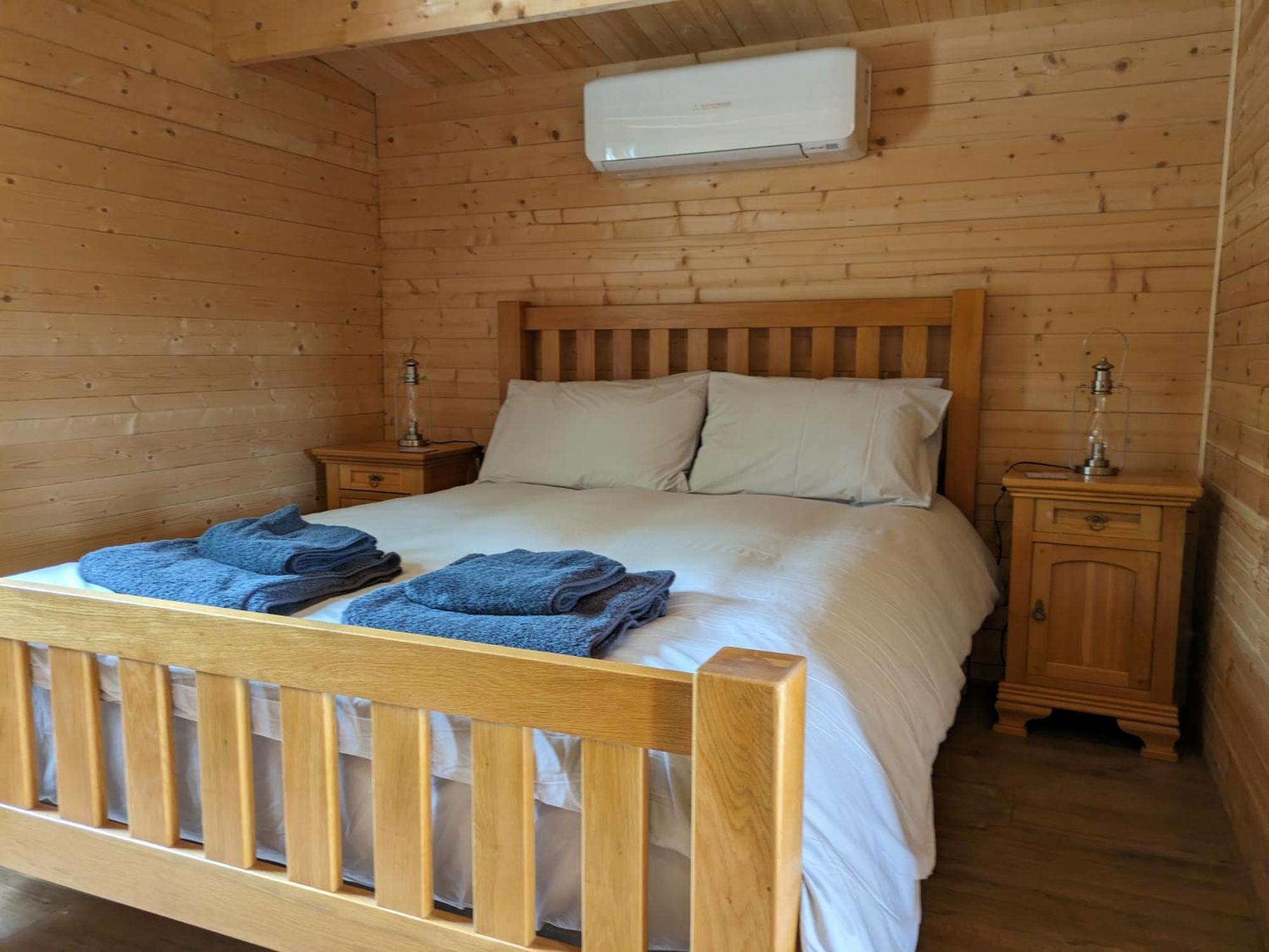 Cosy Cabin Stock Eksteriør bilde