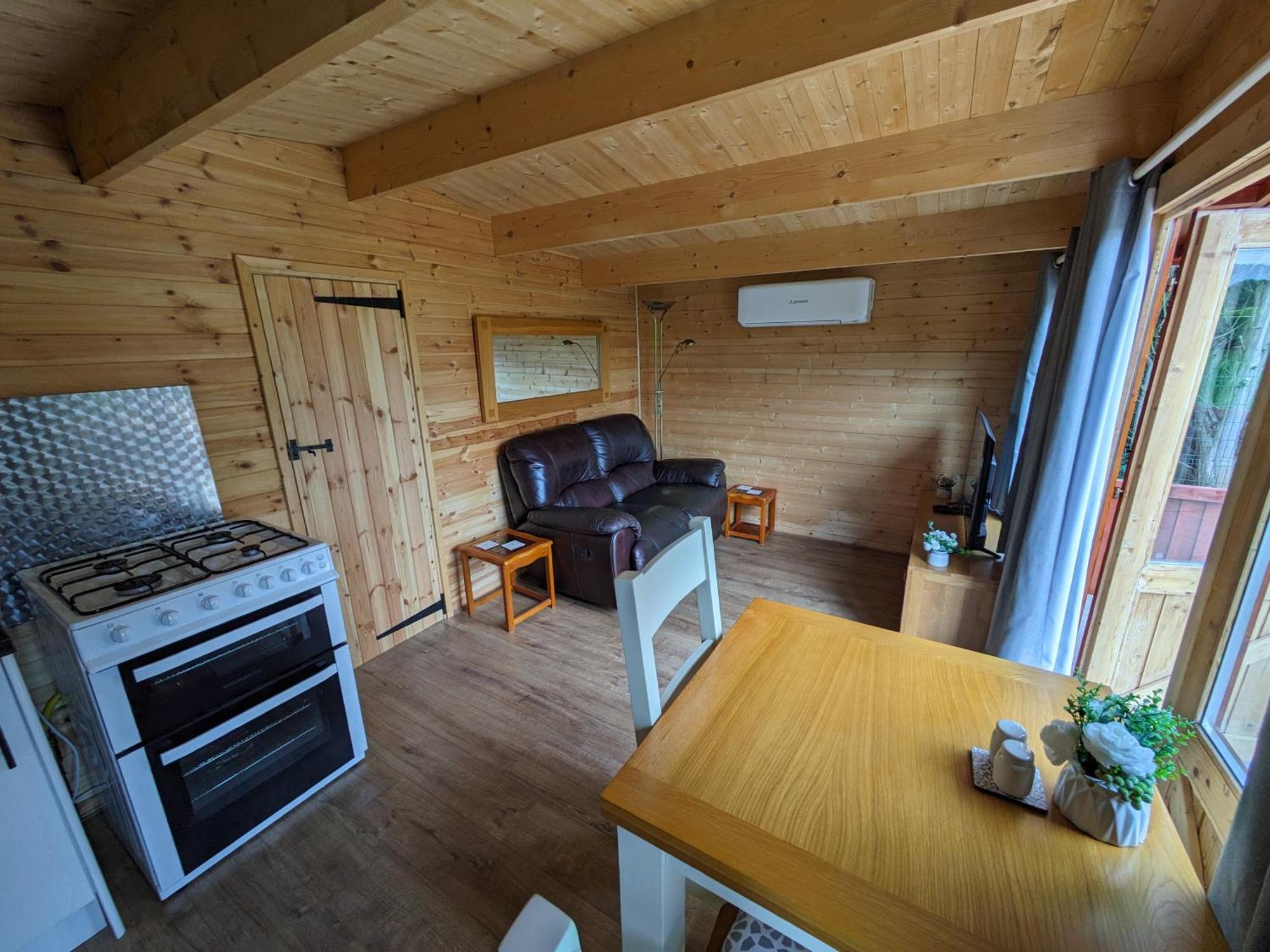 Cosy Cabin Stock Eksteriør bilde
