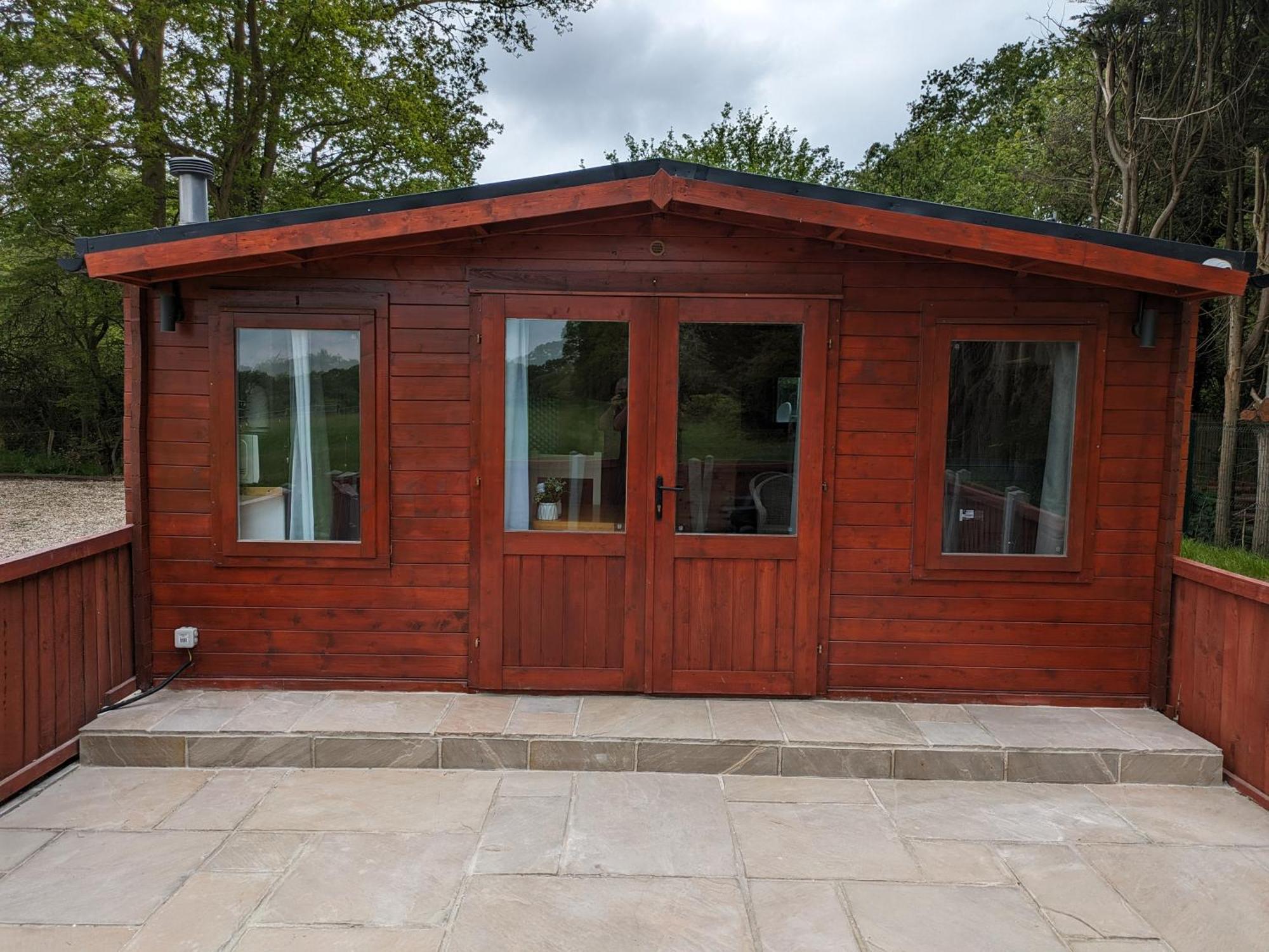 Cosy Cabin Stock Eksteriør bilde